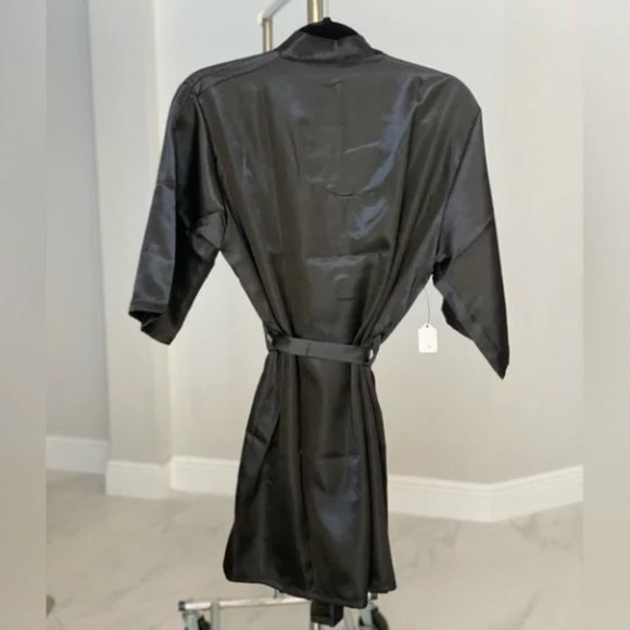 Black short robe small NWT - Picture 3 of 9